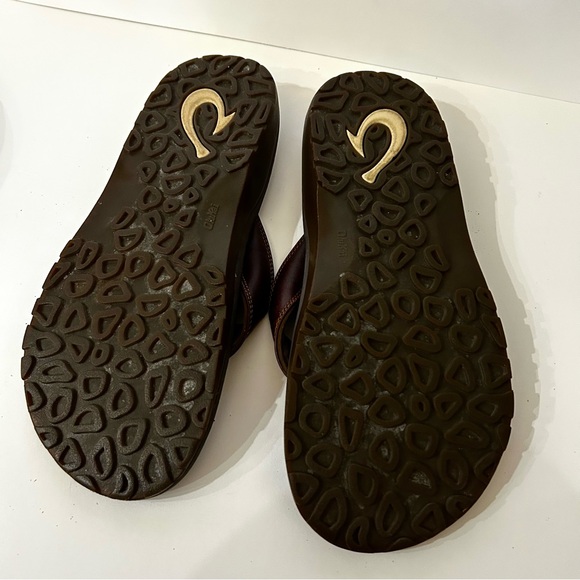 Olukai Brown Leather Flip Flops Spanish Brown Size 11 EUC - Picture 8 of 9